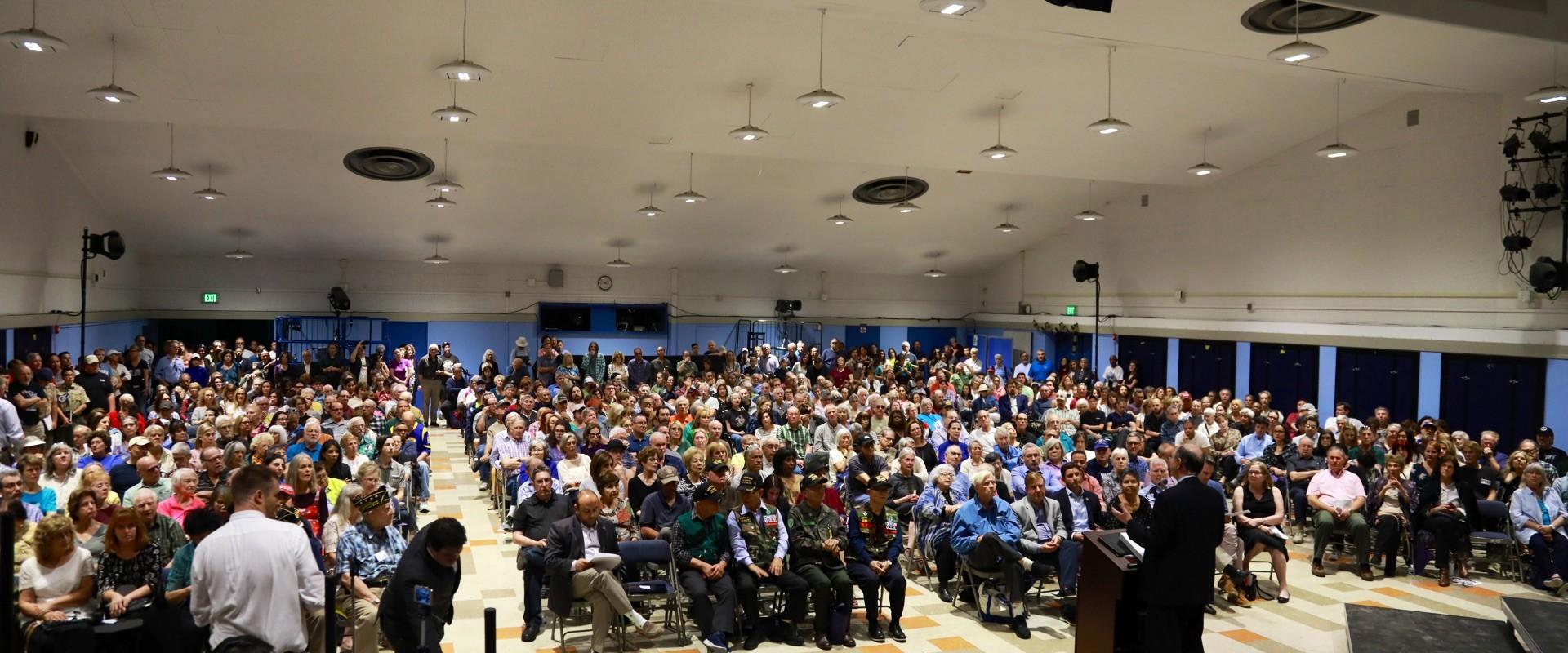 NOV 2019 TOWN HALL CROWD IMAGE